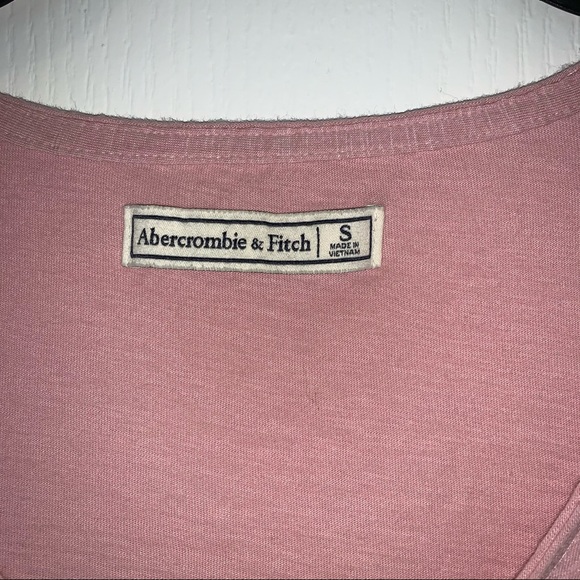 ⭐️Last sale!!! Best Offer!!! Abercrombie & Fitch 2 pack pink and blue t-shirts - Picture 9 of 13